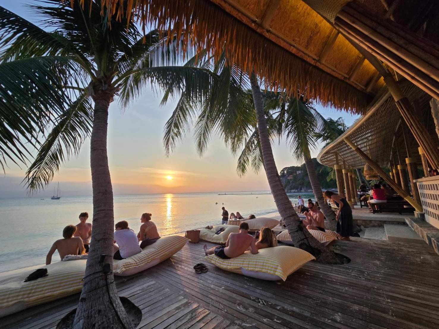 Cocohut Beach Resort Koh Phangan Haad Rin Exterior foto